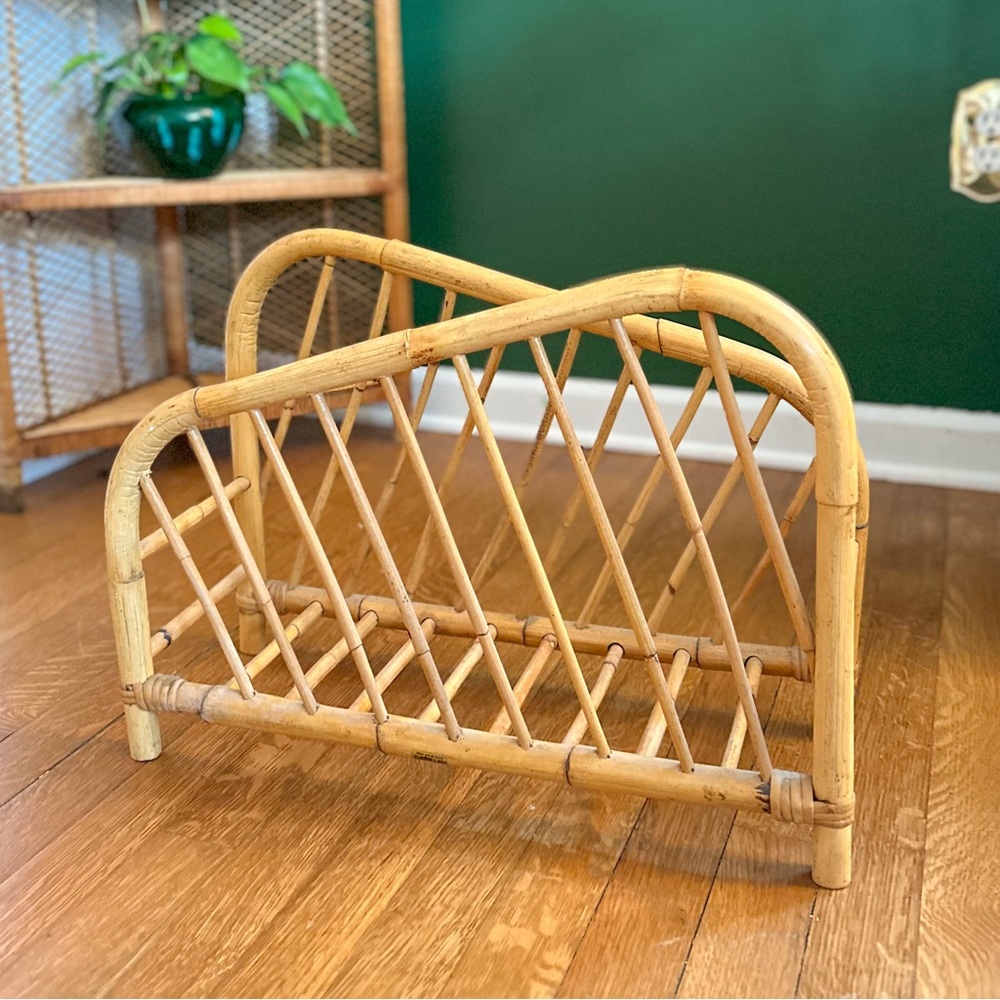 Rare Vintage 70’s Rattan Bamboo Magazine Record Storage Rack